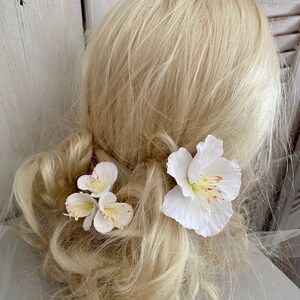 White flowers on hairpins individually or set of bridal hair accessories with real clay flowers made from modeling clay image 2