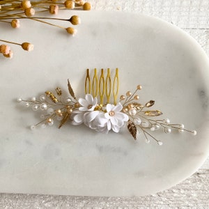 Bridal hair comb with porcelain flowers in white and gold. Hair accessories with pearls and small flowers made of modeling clay. Handmade clay flowers image 10