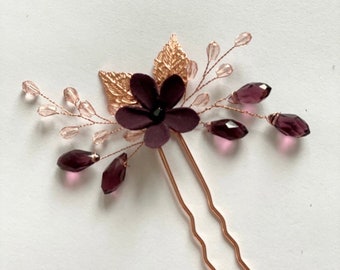 Haarschmuck in Bordeaux Haarnadeln mit Perlen und Blume aus Modelliermasse Polymer Clay Flowers Wedding Style Bride Hair Pins Bordeaux