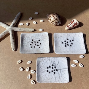 Rectangular raku ceramic soap dish. Add an unrivalled touch of Zen to your bathroom for a calm beauty ritual