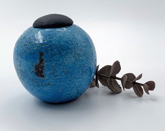 Raku ceramic box, turquoise blue enamel, black lid, artisanal pottery, Japan spirit