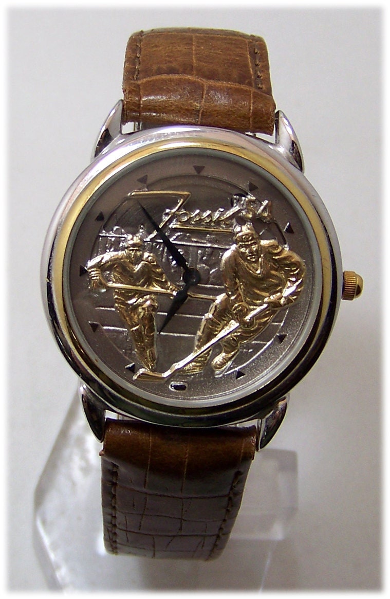 Fossil Hockey Players Watch Vintage Collectible Novelty