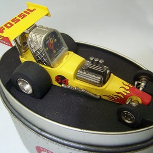 Fossil Dragster Desk Clock Drag Racing Car Novelty Desk Clock New