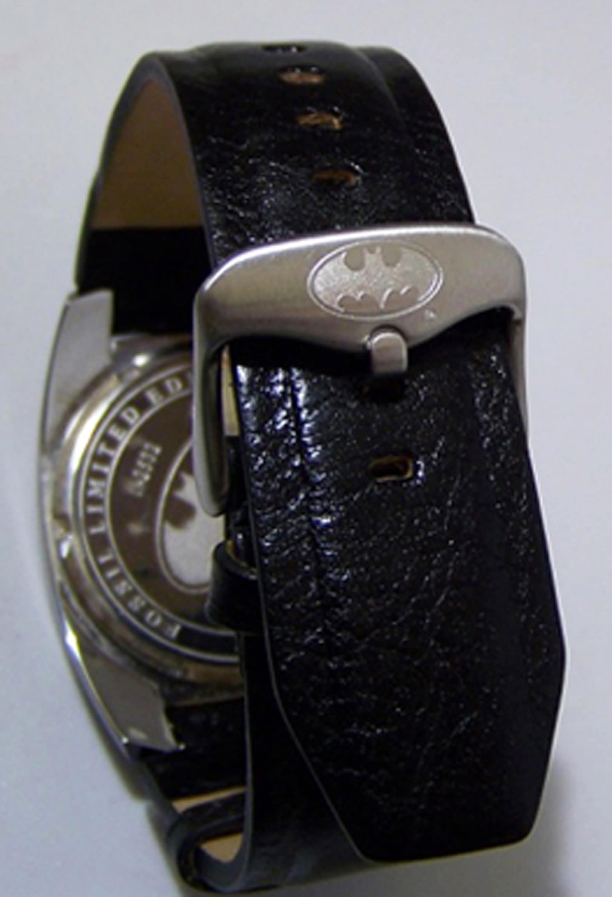 Batman Bruce Wayne Watch Fossil Lmt Ed 500 Wristwatch Rare