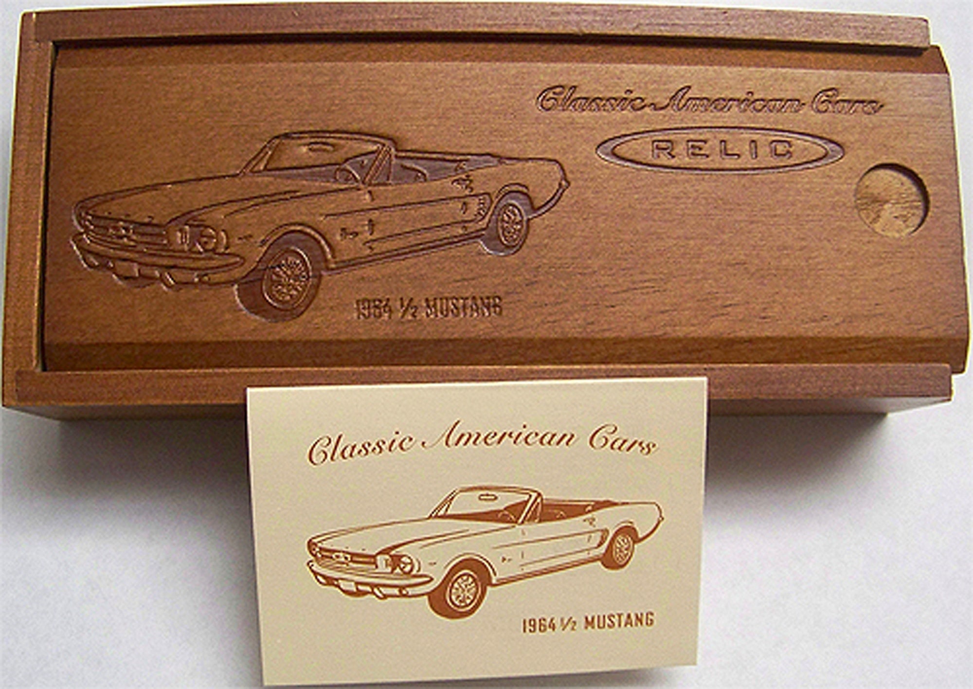 1964 1/2 Ford Mustang Watch Fossil Relic Vintage Wristwatch  display picture 2