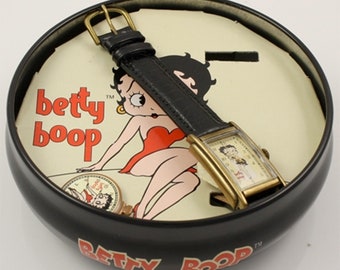 BETTY BOOP フィギュア付き腕時計FOSSIL ヴィンテージ 【限定品】 il_340x270.2108079237_qpmz.jpg