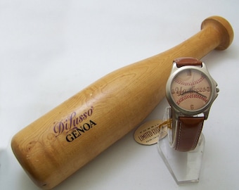 Vintage New York Yankees Fossil Watch: Limited Edition Baseball Bat Case
