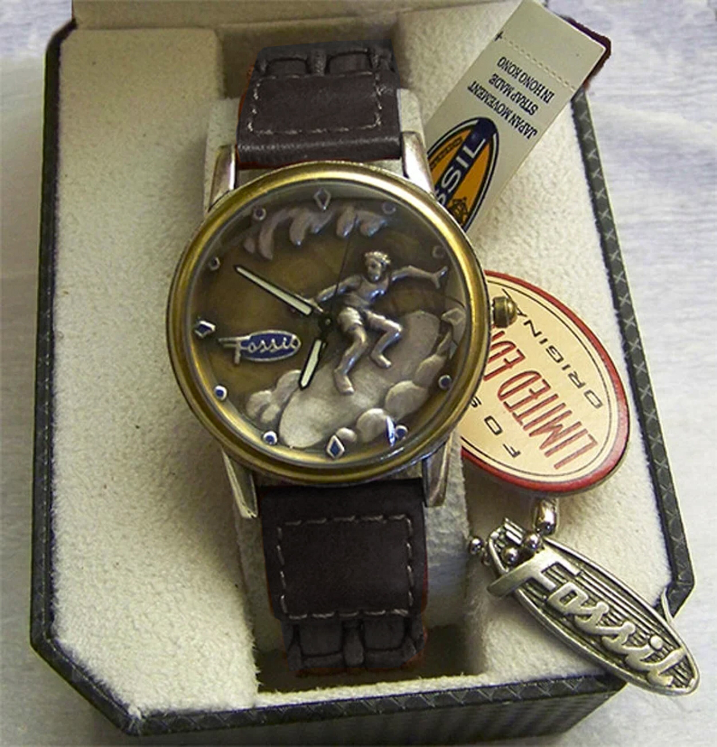 fossil watch display case