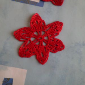Set of four crochet Christmas stars image 4