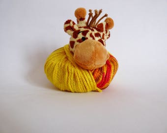 top this giraffe Hat Kit