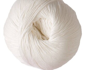 Coton à tricoter ou crocheter Natura n 02 Ivory