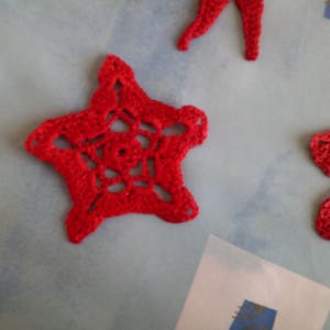 Set of four crochet Christmas stars image 5