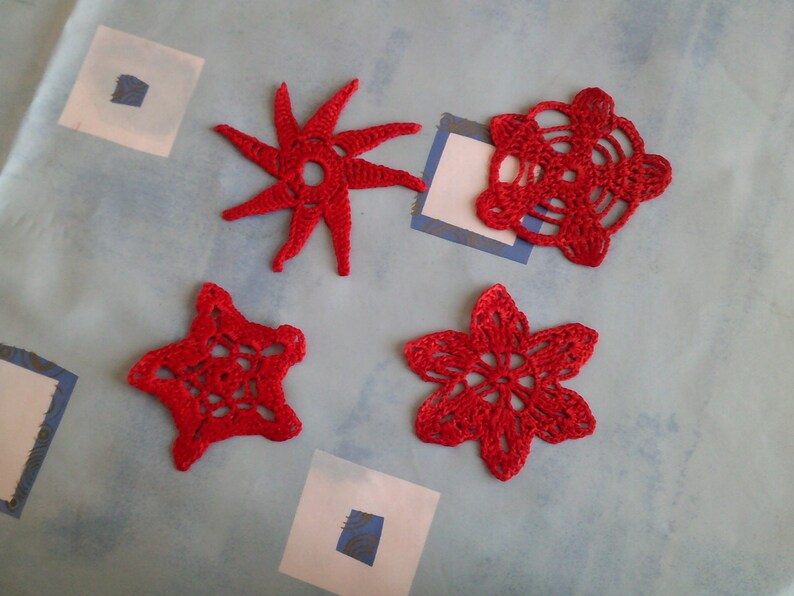 Set of four crochet Christmas stars image 1