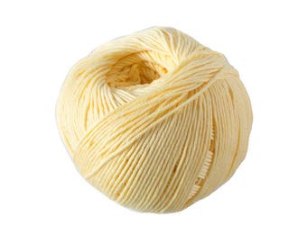 Coton à tricoter ou crocheter Natura n°83 ble