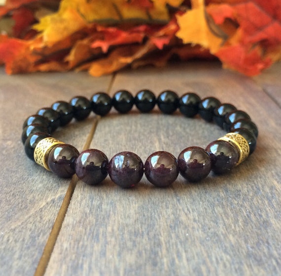 Natural Garnet 8mm Bead Stretch Bracelet Chakra Healing UK