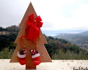 Pegboard Ghjàllica di Natale / Panneau sapin de noël en bois