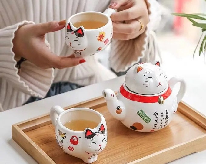 Lucky Cat Teapot, Personal Size Vintage Teapot, Figural Teapot, Lucky