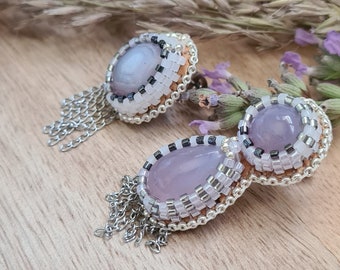 Purple chalcedony buckles embroidered on cork - Calm, concentration