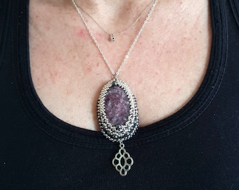 Lepidolite pendant necklace embroidered with Miyuki beads and hematite on silver-plated brass chain and stainless steel