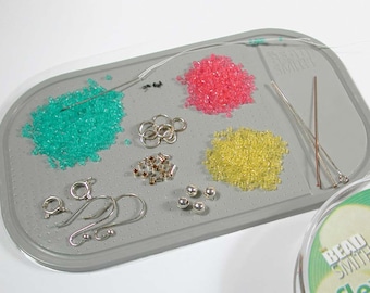 Beadsmith Sticky Bead Mat, Compact Grey, Non-Slip Jewellery Work Surface