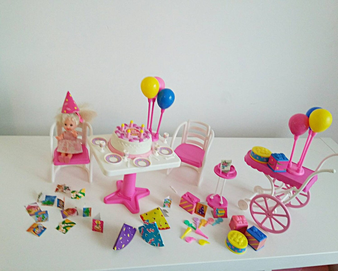 Rare Vintage Mattel Barbie Birthday Party With Large Cake Candles Go up ...