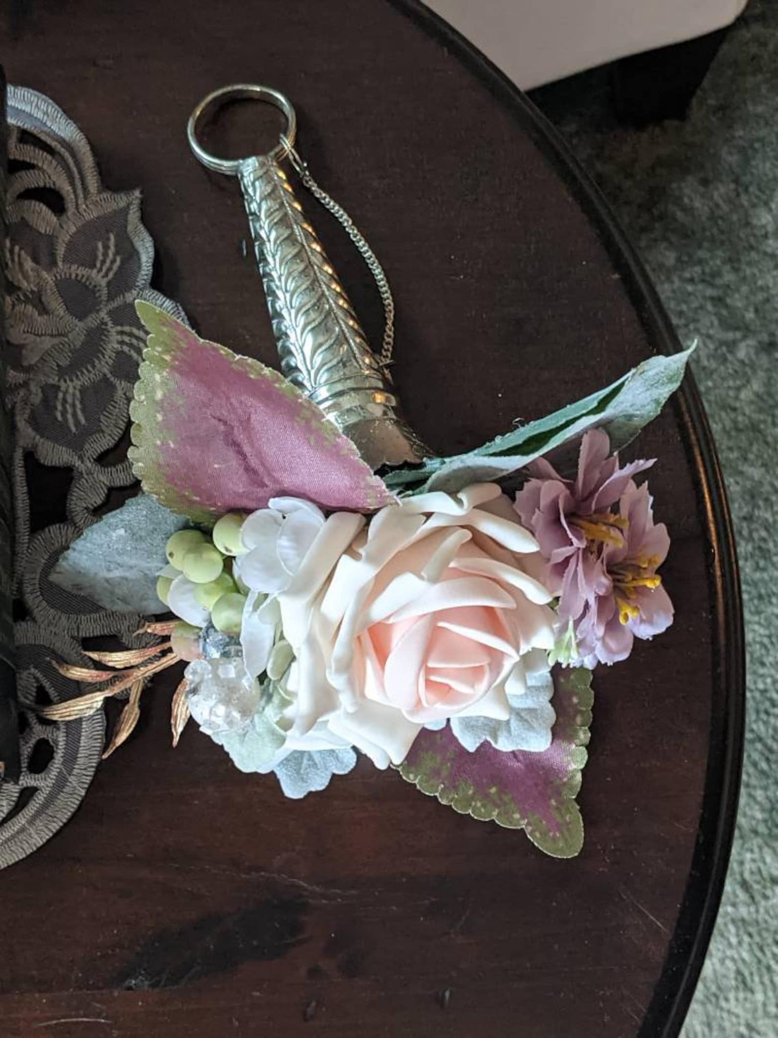 Tussie Mussie silk flowers Victorian decorVictorian tussie | Etsy