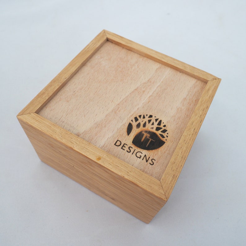 Wooden Jewellery Storage Box Small keepsake box Small Wooden Trinket Box Trinket box with Contemporary leaf design