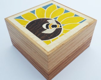 Sunflower and Bumble Bee Trinket Box,Wooden Trinket Box,Personalised Gift Box,Wooden Watch Box,Sunflower Gift Box,Gifts for Mum*