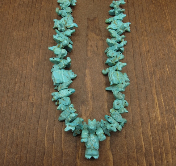 Southwest Carved Turquoise Necklace with Standing… - image 1