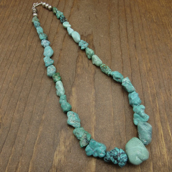 Vintage Southwestern Turquoise Nugget Necklace - image 3