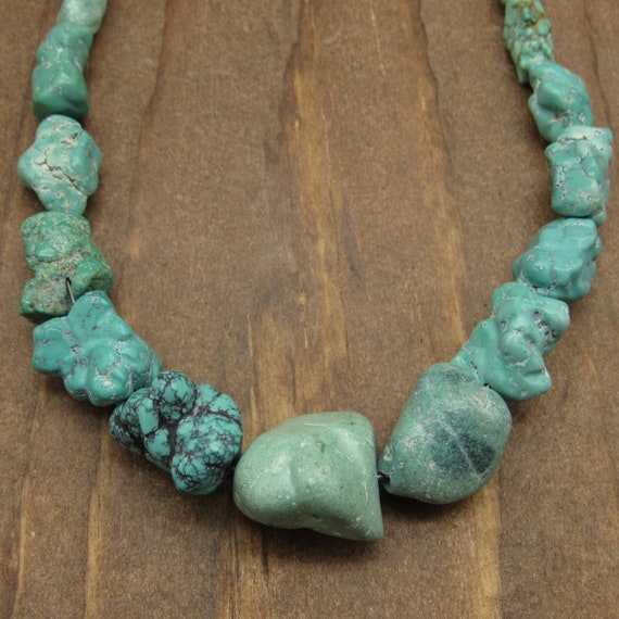 Vintage Southwestern Turquoise Nugget Necklace - image 2