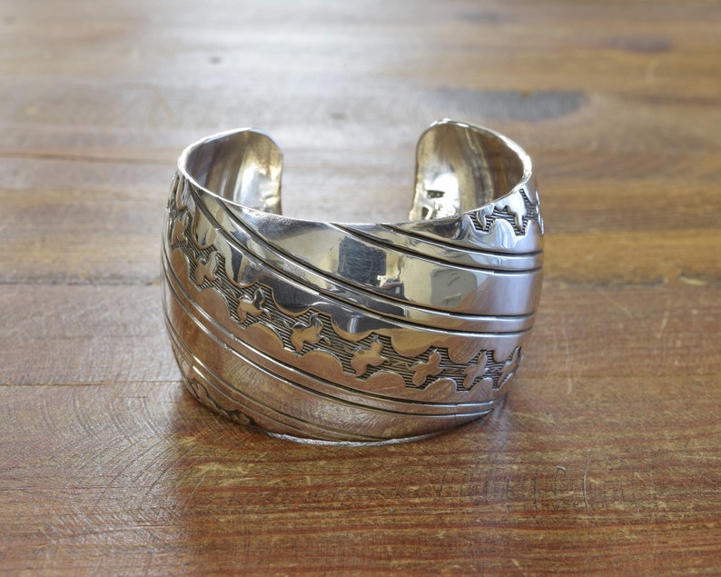 Vintage Native American Navajo Sterling und Türkis Armband Manschette im Angebot