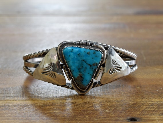 Rare Vintage Native American Navajo Triangular Blue Diamond Turquoise Sterling Silver Bracelet Rare Vintage Native American Navajo Triangular Blue Diamond Turquoise Sterling Silver Bracelet