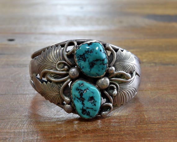 Double Quail Vintage Native American Navajo Hand Tooled Sterling Silver Bracelet Cuff Double Quail Vintage Native American Navajo Hand Tooled Sterling Silver Bracelet Cuff