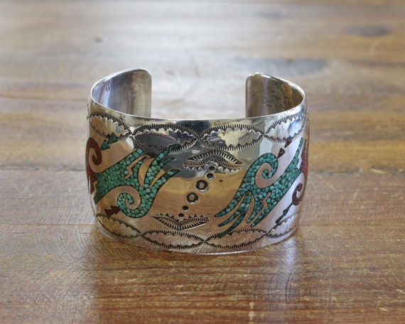 Rare Vintage Native American Navajo Turquoise Coral Chip Inlay Arrows Sterling Silver Bracelet Rare Vintage Native American Navajo Turquoise Coral Chip Inlay Arrows Sterling Silver Bracelet