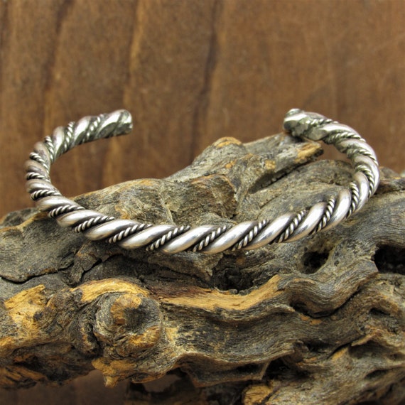 Twisted on sale wire bracelet
