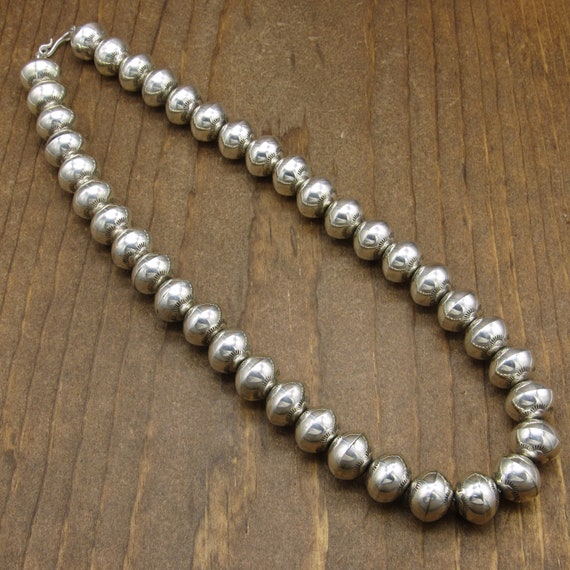 Vintage Sterling Silver Southwestern Bench Bead N… - image 3
