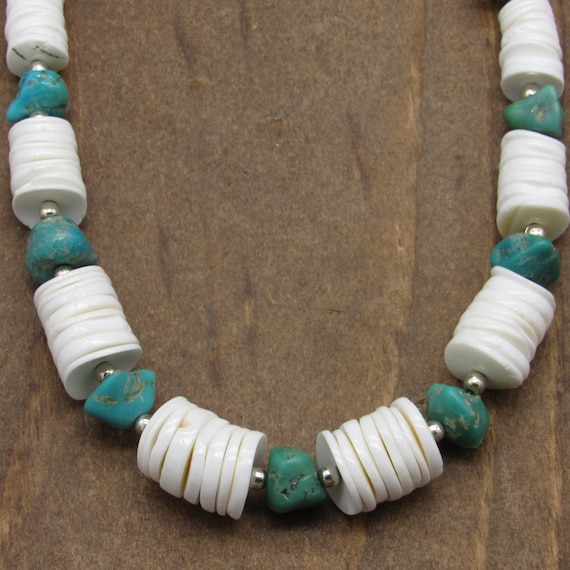 Vintage Green Turquoise and White Shell Necklace - image 2