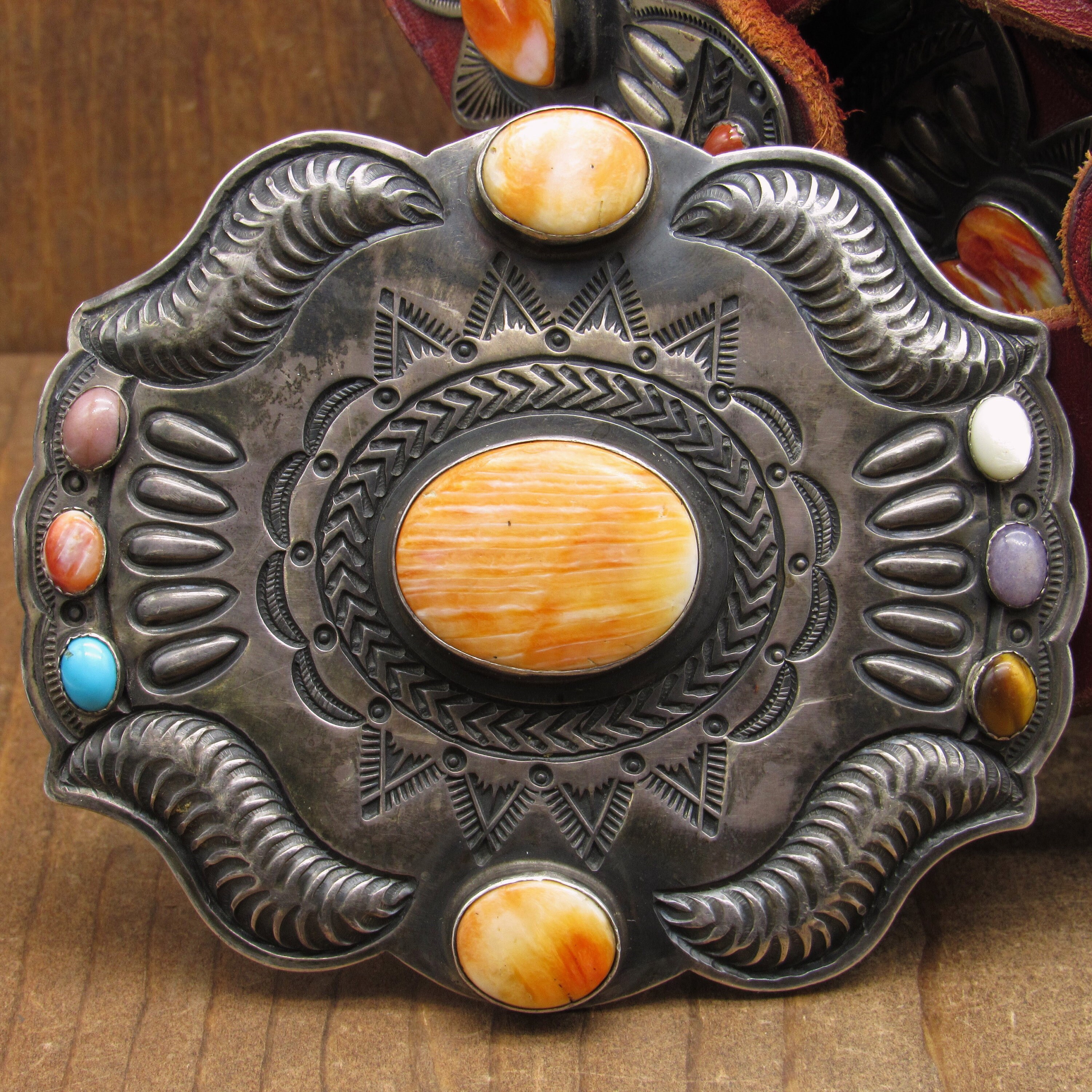 小物 VintageWorks concho belt(33in) Navajo Silver and Leather Concho Belt c. 1990s, 32