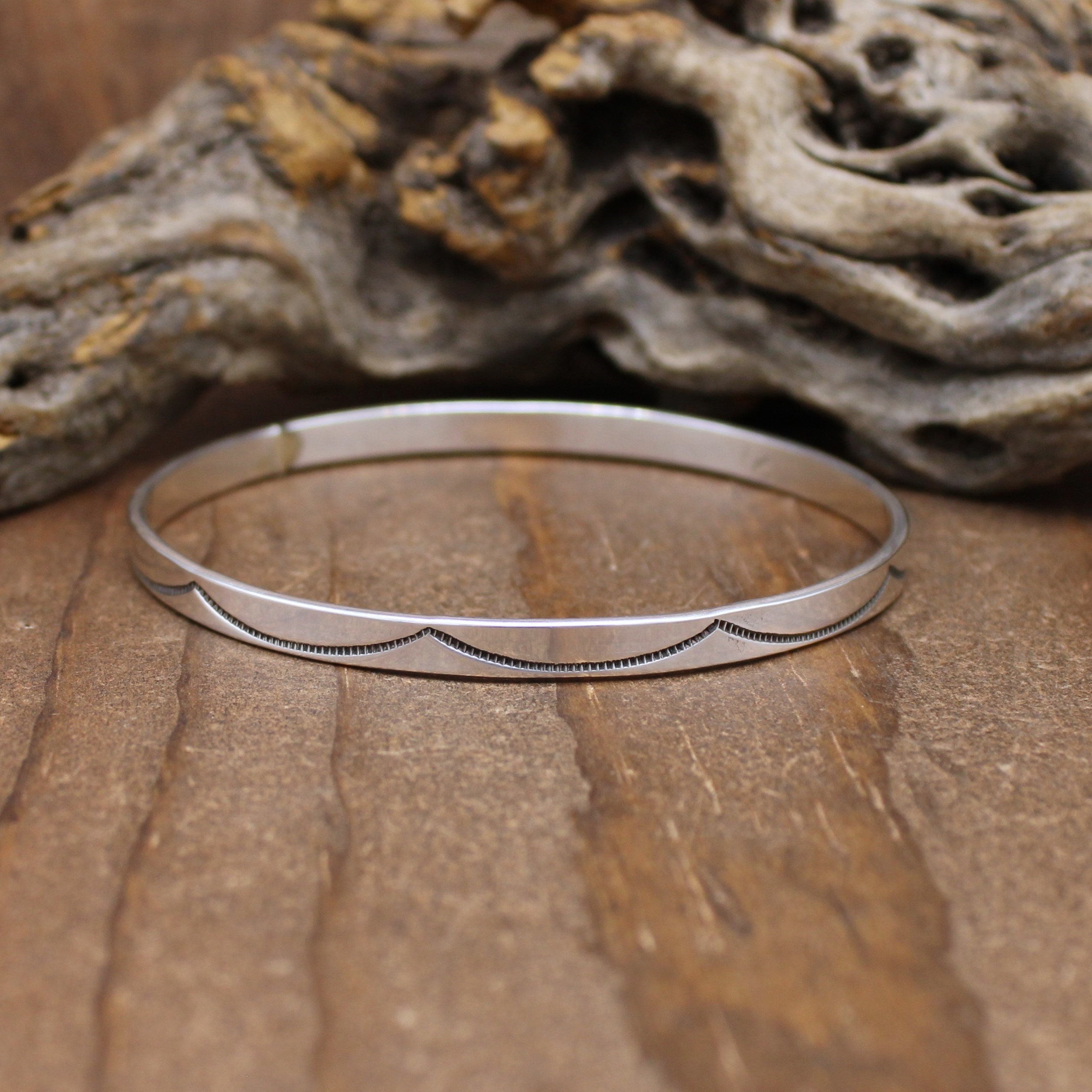 格安saleスタ Bracelet Bangle Navajo Silver Sterling Signed Etsy - Tahe アクセサリー