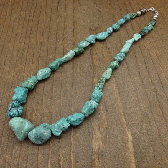 Vintage Southwestern Turquoise Nugget Necklace - image 4