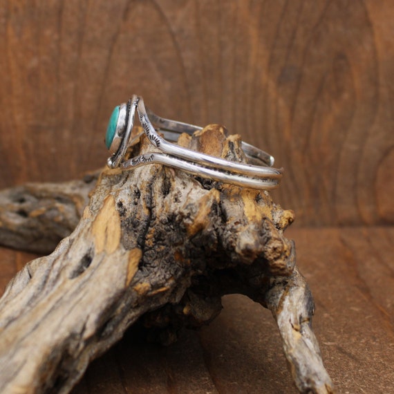 Sterling Silver and Turquoise Stamped Split Shank… - image 3