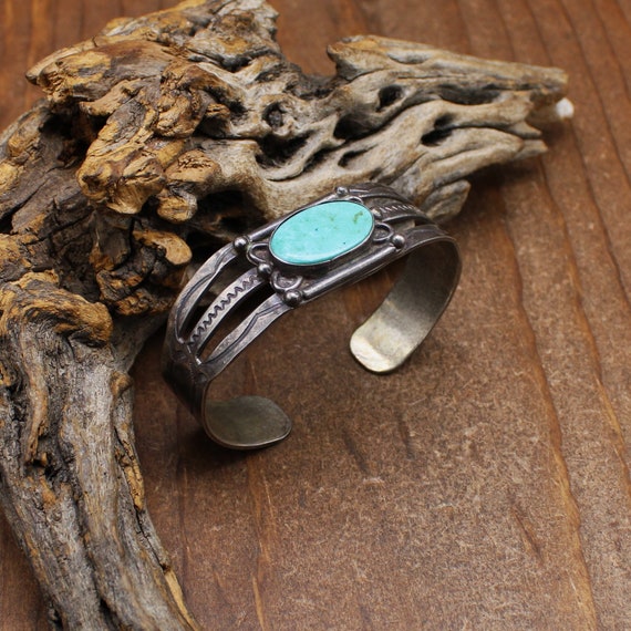 Vintage Sterling Silver and Oval Turquoise Cuff B… - image 2