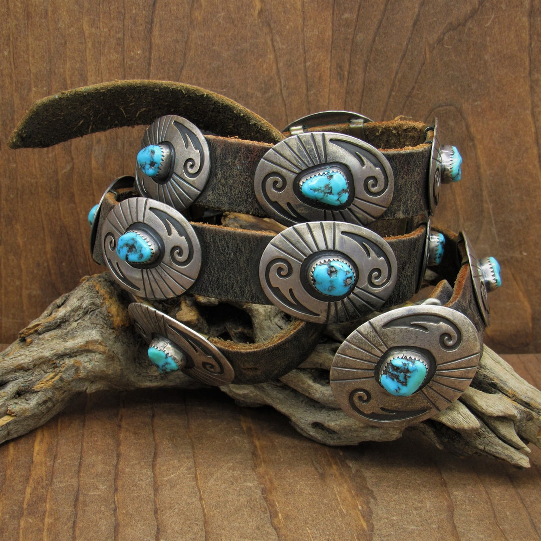 Charlie Mike Yazzie Vintage Navajo Mediterranean Coral Link Concho Belt Accessories | Charlie Mike Yazzie Vintage Navajo  main image 4