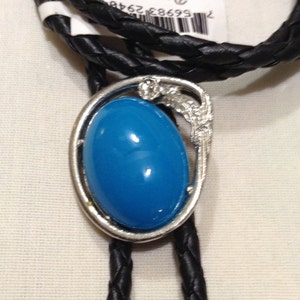 Vintage Oval Faux Turquoise Bolo Tie, Bola Tie, Country Western, Turquoise Bolo, Southwest Bolo, Cowboy Bolo 5318-11