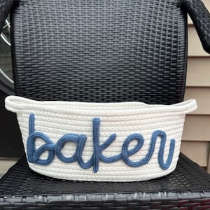Mittelgroßer personalisierter Name Seil Korb, Baby-Dusche-Geschenk, benutzerdefinierter Name Korb, Aufbewahrungskorb, Geschenkkorb, Brautjungfer, Ostern, Bachelorette