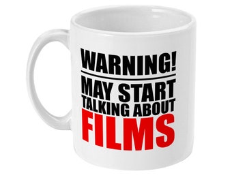 Taza de amante del cine, advertencia puede comenzar a hablar de películas, taza de película, regalo de película, regalo para él, regalo para ella, regalo para un amigo