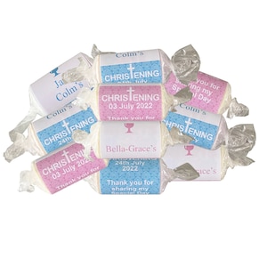 Mini cadeaux de baptême personnalisés coeur d'amour disponibles en bleu rose gris image 1