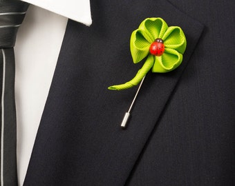 Clover Flower Inspired/Green Kanzashi Flower Lapel Pin with Lady Bug/Lapel Pin/Lapel Flower/Mens Lapel Flower/Wedding Accessories/Brooch