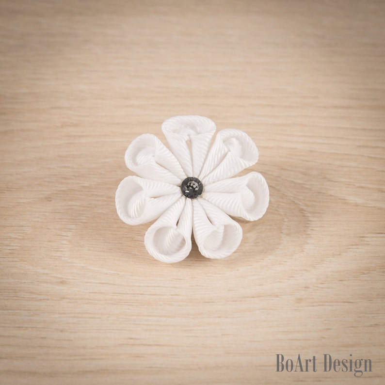 Lapel Pin/white Flower Lapel Pin With Swarovski Silver Night Crystal